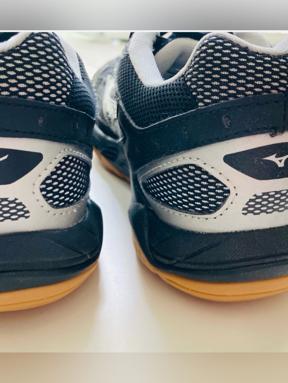 Mizuno Black and Silver Women’s Athletic Trainers- Volleyball Shoes - Picture 2 of 4